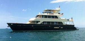 Charter Private Yacht