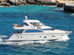 viaggio-motor-yacht-charter